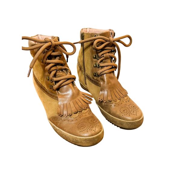 Sundance Shoes - Sundance Shoes Women's Mam' Zelle Wedge Western Shoes size 37